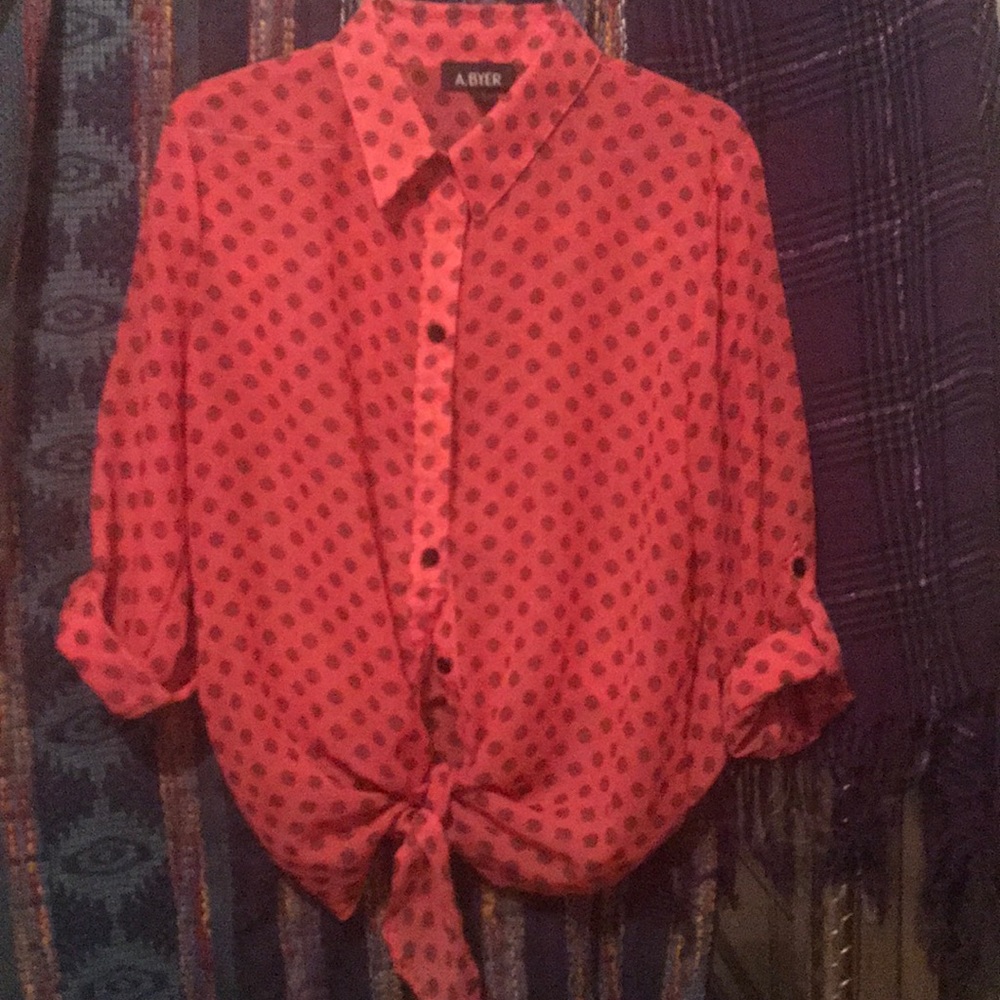 Coral black polka dotted blouse